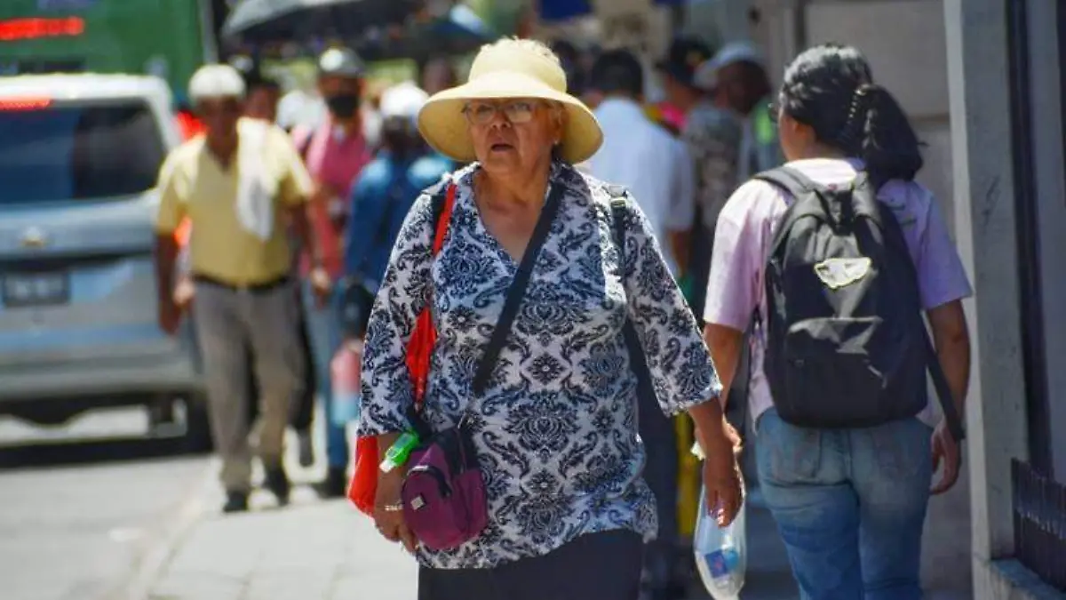 Intensa ola de calor azota a Durango